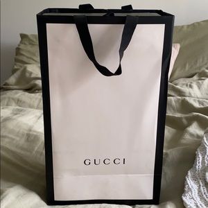GUCCI SHOPPING BAG AND BOX